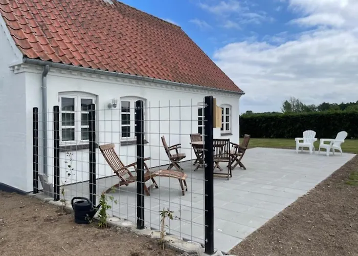 With Great Views On Langeland Feriehus Lokkeby